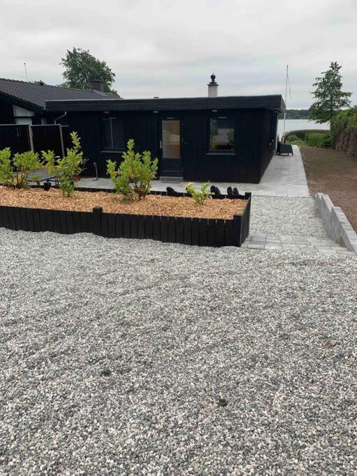 Huset Ved Soen Taet Pa Herning Og Mch Og Boxen 90 M2 Sunds Ngoại thất bức ảnh
