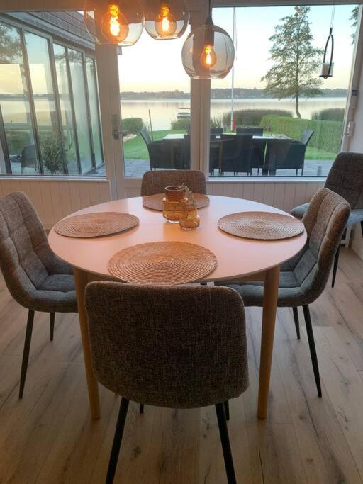 Huset Ved Soen Taet Pa Herning Og Mch Og Boxen 90 M2 Sunds Ngoại thất bức ảnh