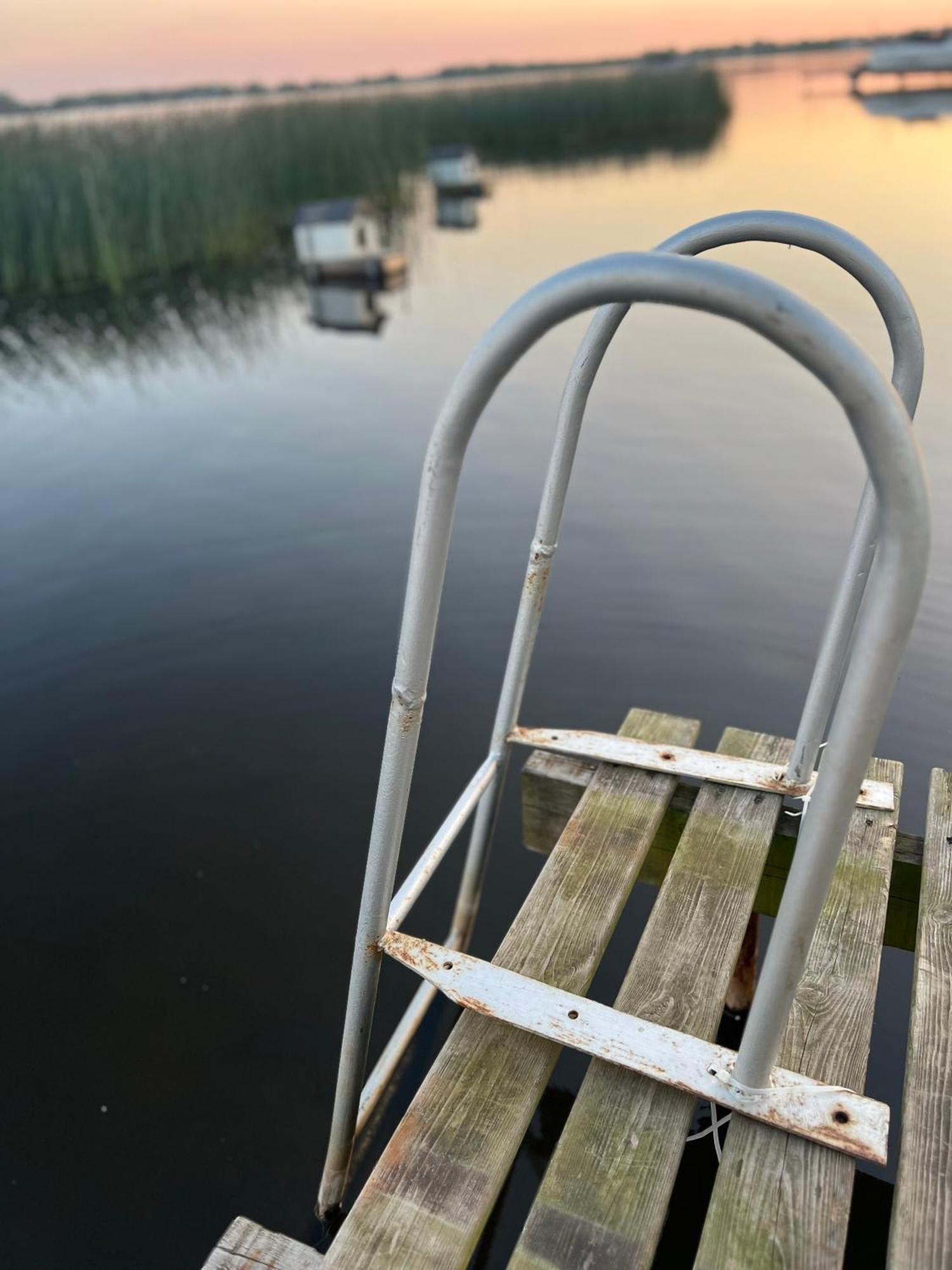 Huset Ved Soen Taet Pa Herning Og Mch Og Boxen 90 M2 Sunds Phòng bức ảnh
